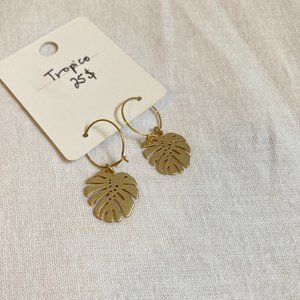 Gold Leaf Earrings